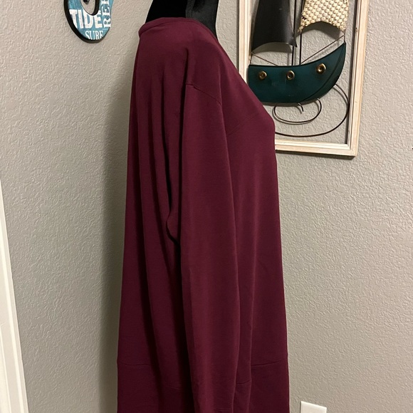 ATHLETIC WORKS Burgundy side slit Tunic!! Size 1X NWOT - Picture 5 of 6